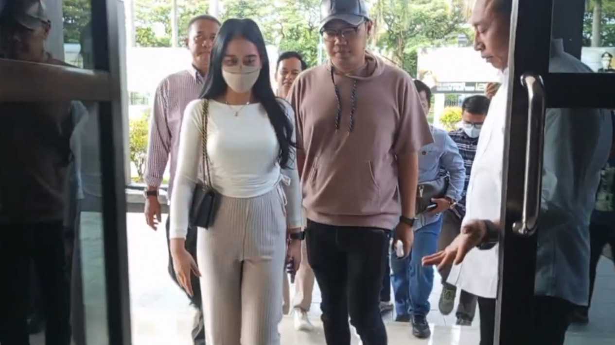 Karyawati Cikarang Tolak Staycation Berujung Tak Diperpanjang Kontrak, Diterima Unit PPA Polres Metro Bekasi
            - galeri foto