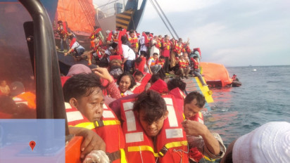 Bikin Ngeri! Detik-detik Kebakaran Kapal Ferry KMP Royce 1 di Merak Banten, Ratusan Penumpang Panik dan Dievakuasi