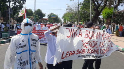 Ribuan Nakes di Pamekasan Mogok Kerja, Gelar Aksi Unjuk Rasa di Depan Kantor DPRD