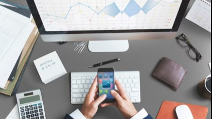 Inovasi Finansial, Akses Laporan Kredit Kini pada Layanan Keuangan Digital kini Tinggal Scroll Layar