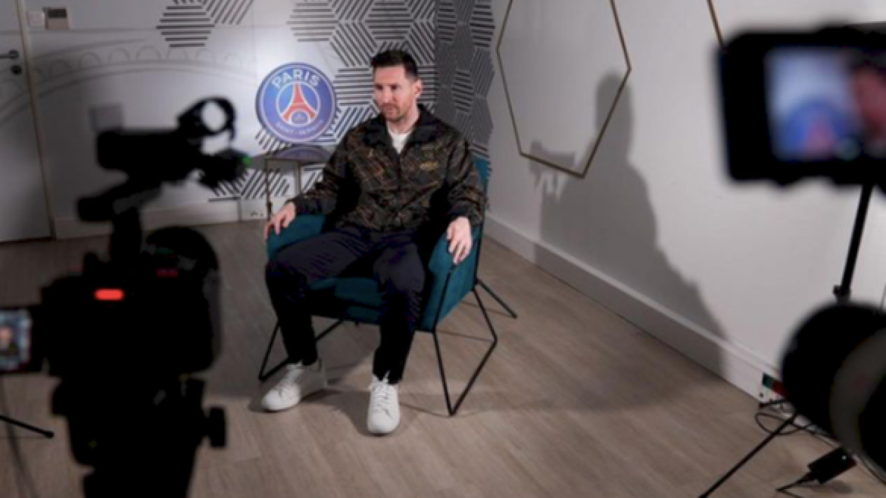 Terungkap Alasan Sebenarnya Lionel Messi Minta Maaf ke PSG, Bakal Batal Hengkang?
            - galeri foto