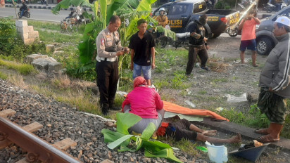 Hendak Pergi ke Sawah, Nenek Sani Tewas Tersambar Kereta Api di Gresik