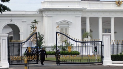 Ingin Lapor ke Presiden Jokowi soal Penipuan Investasi, Dua Emak-emak Nekat Terobos Istana Merdeka