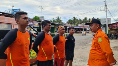 Seorang Wanita di Kabupaten Dharmasraya Hanyut setelah Terjun ke Dalam Sungai