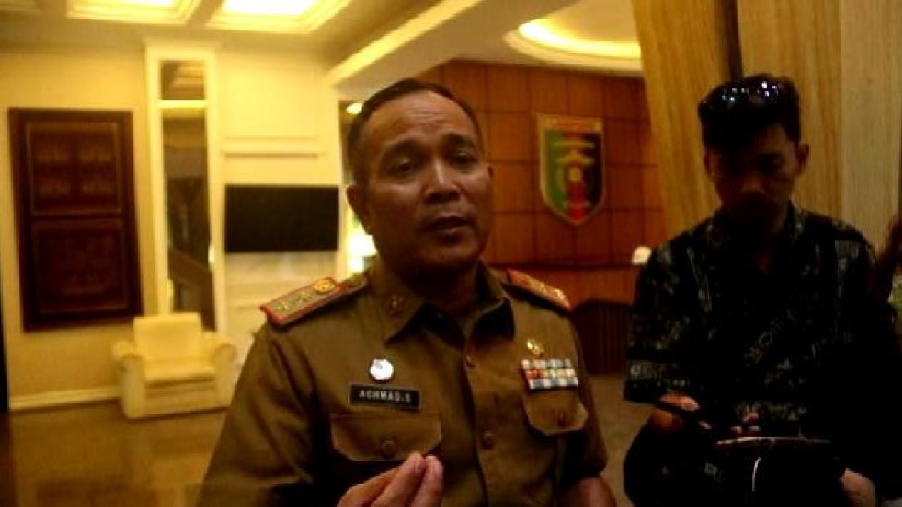 Pemprov Lampung Akui Lalai Membayar Pajak Randis Gubernur dan Wakil Gubernur
            - galeri foto