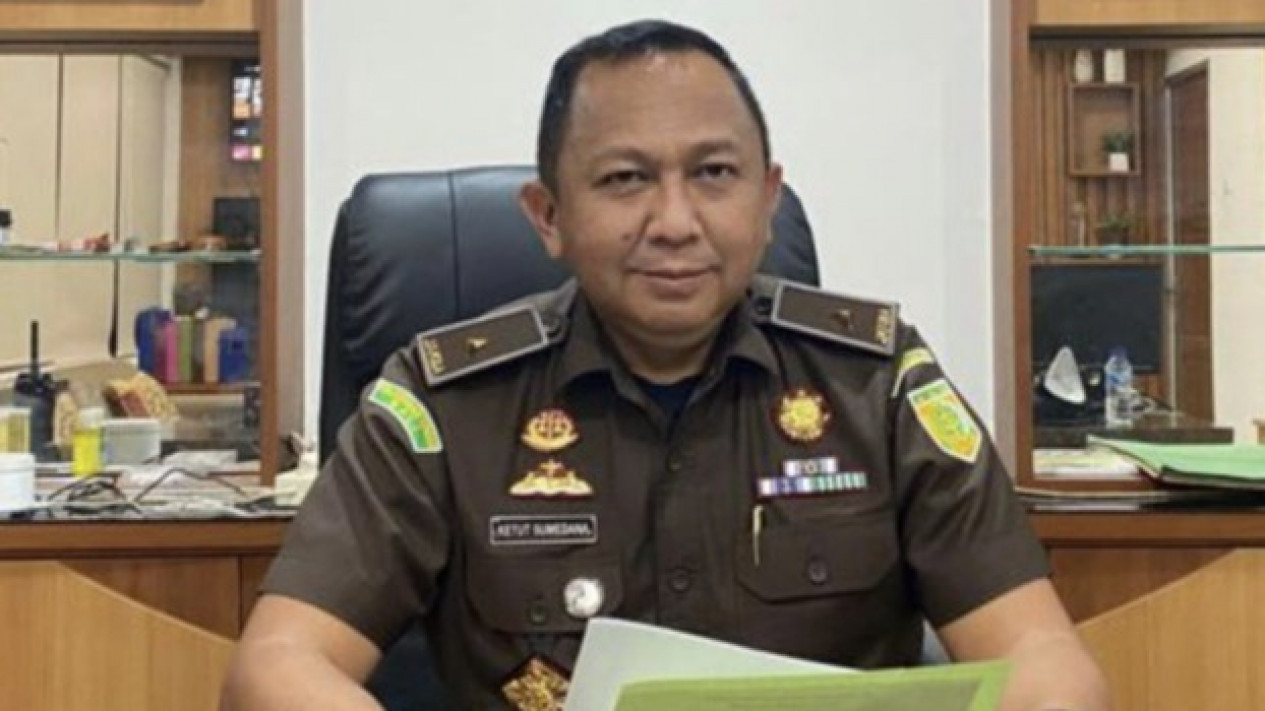 Jaksa Agung Kembali Tetapkan 2 Orang Tersangka dalam Perkara TWP Angkatan Darat
            - galeri foto