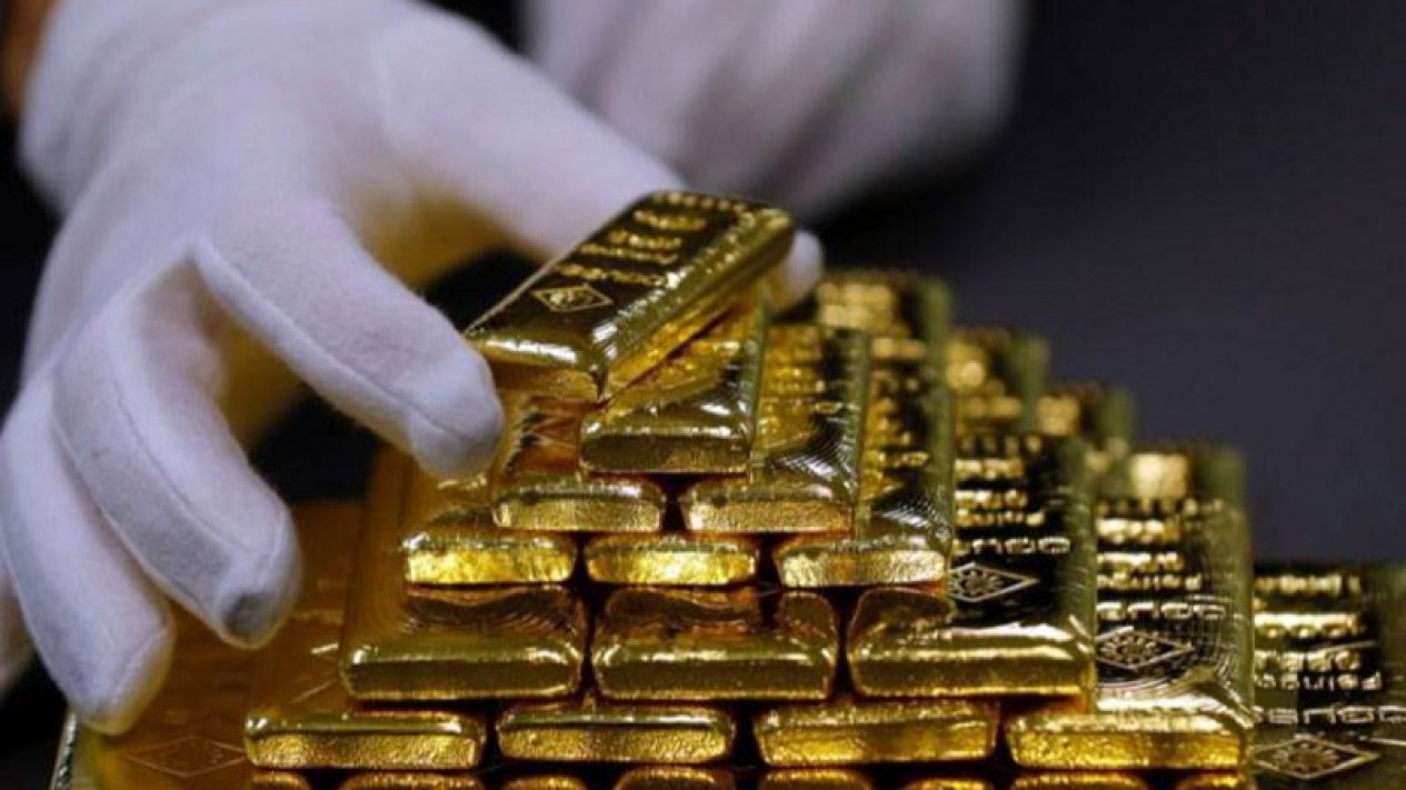 Harga Emas Batangan Hari Ini Naik Rp9000 Per Gram
            - galeri foto