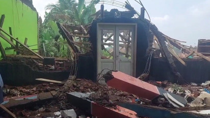 Gedung Perpustakaan SD di Tasikmalaya Ambruk, Ribuan Buku dan Fasilitas Rusak