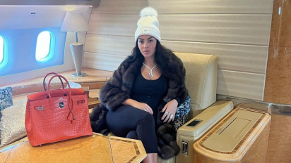 Gaya Hidup Kekasih Cristiano Ronaldo Bikin Geger: Beli 150 Tas Mewah, Georgina Rodriguez: Saya Suka!