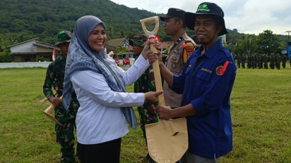 TMMD Ke-116 di Maros Fokus Rintis Jalan di Pelosok