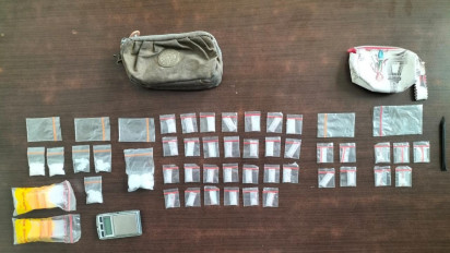 Polisi Dilempari Batu dan Kayu Saat Tangkap Bandar Sabu di Kampung Bahari