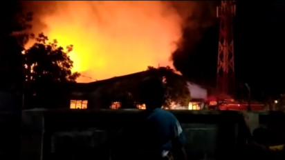 Gudang Mebel Ludes Terbakar, Diduga Api Berasal dari Mesin Pengolahan Kayu yang Lupa Dimatikan