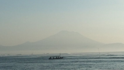 Waspadai  Gelombang Tinggi di Selat Bali, BMKG: gga enam meter di Bali
