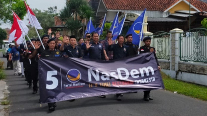 Partai Nasdem Kota Tasikmalaya "Long March" Daftarkan 45 Bacaleg