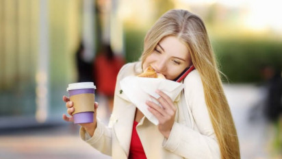 Wanita Harus Tahu! Mulai Hari Ini Jangan Lagi Memakan Makanan Ini kata dr Zaidul Akbar Kalau Tidak Mau Menyesal, Ternyata...