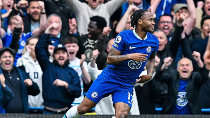 Tak Lagi Dibutuhkan Chelsea, Raheem Sterling Merapat ke Rival Sekota?