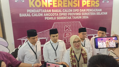 Serahkan 75 Bacaleg, Ketua DPD Gerindra Sumsel Targetkan 15 Kursi Dewan Provinsi