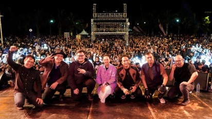 Lagu Begitu Indah dari Padi Reborn Tutup Konser Semarak Budaya di Peringatan HUT Kabupaten Kediri ke-1219