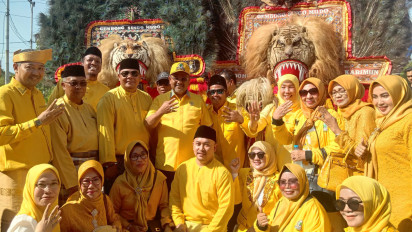 Kantor KPU Karimun Menguning Saat Pendaftaran Bacaleg Partai Golkar, Golkar Optimis Bisa Merebut Hati Masyarakat Karimun Saat Pileg 2024