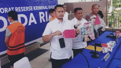 Terjaring OTT, Kadis Kesehatan Kampar Kutip Uang Rp100 Juta ke Sejumlah Kepala Puskesmas untuk Suap Polisi