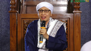 Istri Mimpi Disetubuhi Pria Lain, Benarkah Tanda Selingkuh dan Jadi Dosa? Ini Jawaban Buya Yahya