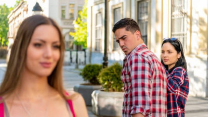 Ini Cara Istri Bersikap Pada Suami yang Suka Genit dengan Perempuan Lain Menurut dr Aisah Dahlan, Ternyata...