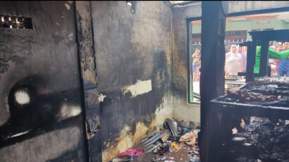 Terjebak di dalam Kios yang Terbakar, Seorang Nenek di Lamongan Meninggal Dunia