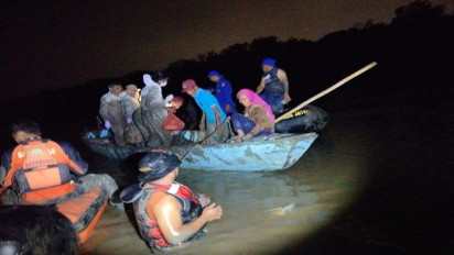 4 Jam Terjebak di Laut, 12 Tim FKH Unair Berhasil Dievakuasi Kedaratan, 1 Orang Alami Hypotermia