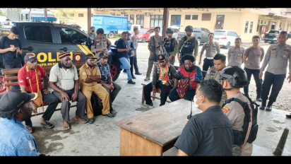 Masyarakat Adat di Yahokimo Datangi Polres Mempertanyakan Penangkapan Warga