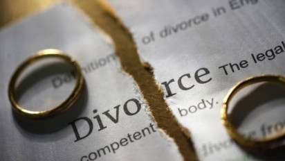 Bolehkah Istri Minta Cerai Karena Suami Nikah Lagi? Ini Penjelasan Ustaz Syafiq Riza Basalamah