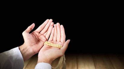 Apapun yang Anda Inginkan Dikabulkan Allah SWT! Silahkan Kerjakan Amalan Dahsyat yang Disampaikan Syekh Ali Jaber