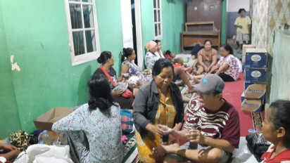 Puluhan Korban Kebakaran di Tangerang Mengungsi di Mushalla