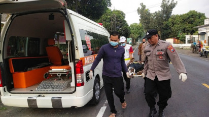 Tragis, ODGJ di Lumajang Jadi Korban Tabrak Lari hingga Alami Patah Tulang Kaki