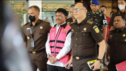 Menkominfo Johnny G Plate Jadi Tersangka Korupsi Rugikan Negara Rp8 T, Anies Baswedan-Surya Paloh Kompak Prihatin dan Berduka