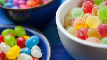5 Makanan yang Harus Dihindari Demi Kesehatan Usus