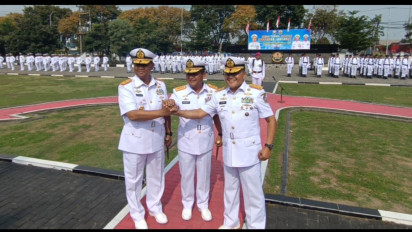 Tongkat Komando Lantamal V Surabaya Berganti, Laksamana Pertama TNI Eko Wahjono Siap Jalankan Tugas
