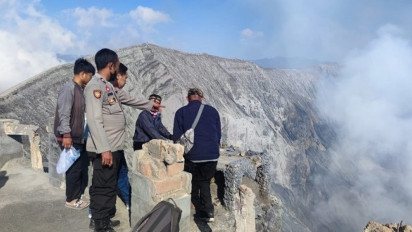 Polisi Olah TKP Hilangnya Patung Ganesha di Bibir Kawah Bromo
