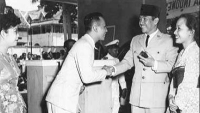 Pesan Bung Karno Untuk Pendiri Toko Buku Gunung Agung: Ini Sangat Bermanfaat, Jangan Ditinggalkan!