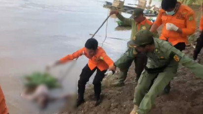 Warga Muba Heboh Temukan Mayat Seorang Pria Membusuk di Sungai Musi