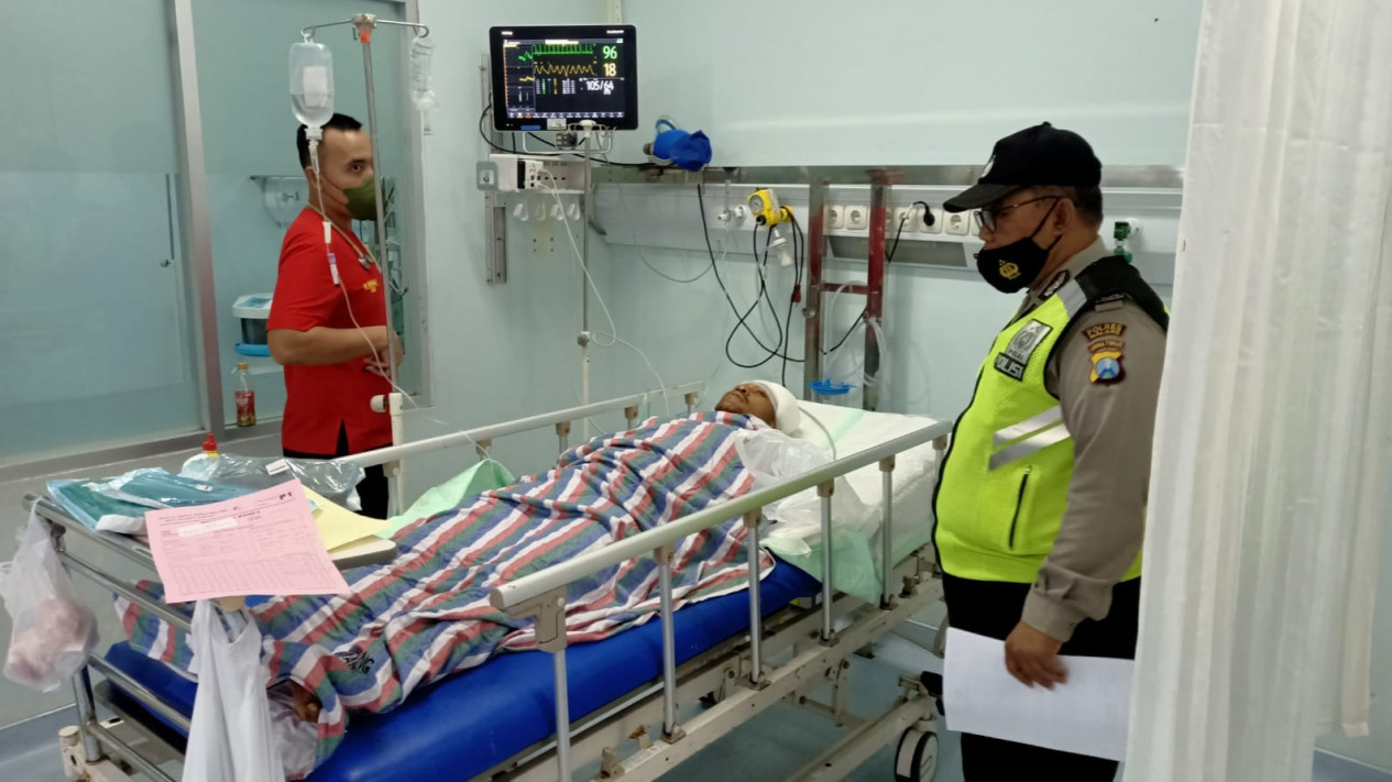 Pembacokan di Malang, Pria Asal Tumpang Malang Jadi Korban
            - galeri foto