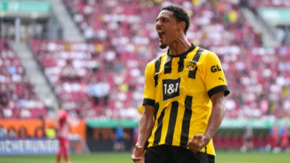 Bangkit dari Kanker, Pemain Borussia Dortmund Sebastian Haller Siap Rebut Trofi Bundesliga dari Bayern Munich