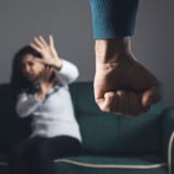 Viral! Anak Nekat Jalan Kaki ke Polsek demi Tolong Ibu yang Diduga Disiksa Ayah, Kondisi Korban Memprihatinkan