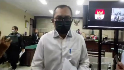 Wakil Ketua DPRD Jatim, Sahat Tua Simanjuntak, Jalani Sidang Perdana soal Dana Hibah di Pengadilan Tipikor Surabaya