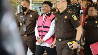 Deretan  Mobil, Motor Hingga Tanah yang Disita Kejagung dari Kasus Korupsi BTS yang Seret  Johnny G Plate