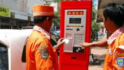 Buntut Parkir Liar Dipatok Rp50 Ribu, Kadishub DKI Beri Sanksi Tegas