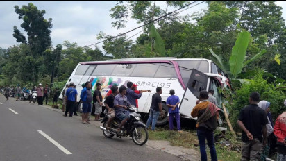 Cegah Kecelakaan di Jalur Wisata Bromo, Bus Disarankan Parkir Sampai Sentra Parkir Polsek Sukapura