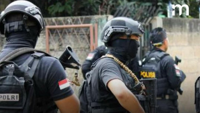 Densus 88 Mabes Polri Tangkap 2 Terduga Teroris di Malang