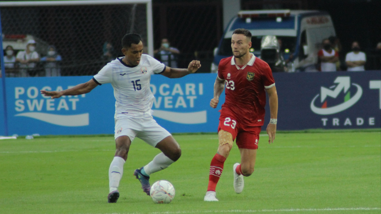 Singgung Lionel Messi, Marc Klok Punya Misi Khusus saat Timnas Indonesia Jumpa Argentina
            - galeri foto