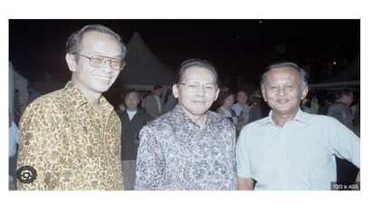 Obituari Sarwono Kusumaatmadja: Menapak Jejak Sang Teknokrat Orde Baru