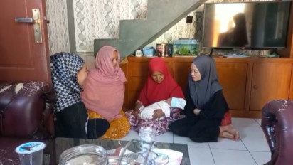 Cerita Marisa Ibu Muda yang Melahirkan Sendiri di Semak-semak karena Sudah Tak Kuat Menahan
